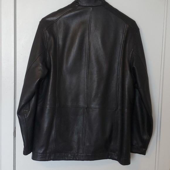 Danier Leather Reversible Jacket - Picture 3 of 8